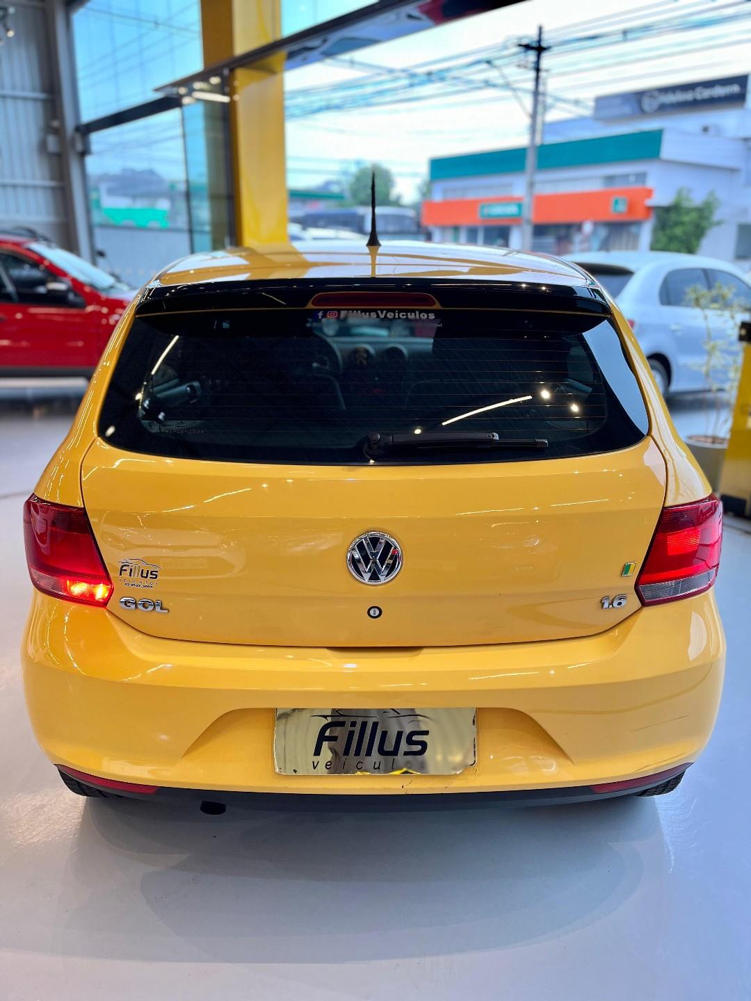 Volkswagen Gol SELEÇÃO 1.6 Total Flex 8V 5p  2014