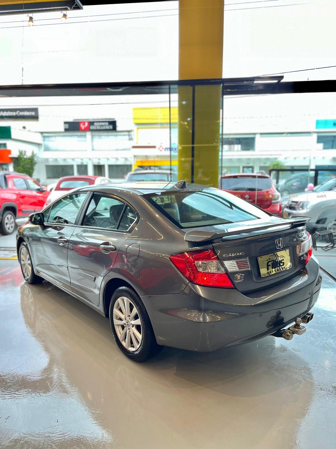 Honda Civic LXR 2014